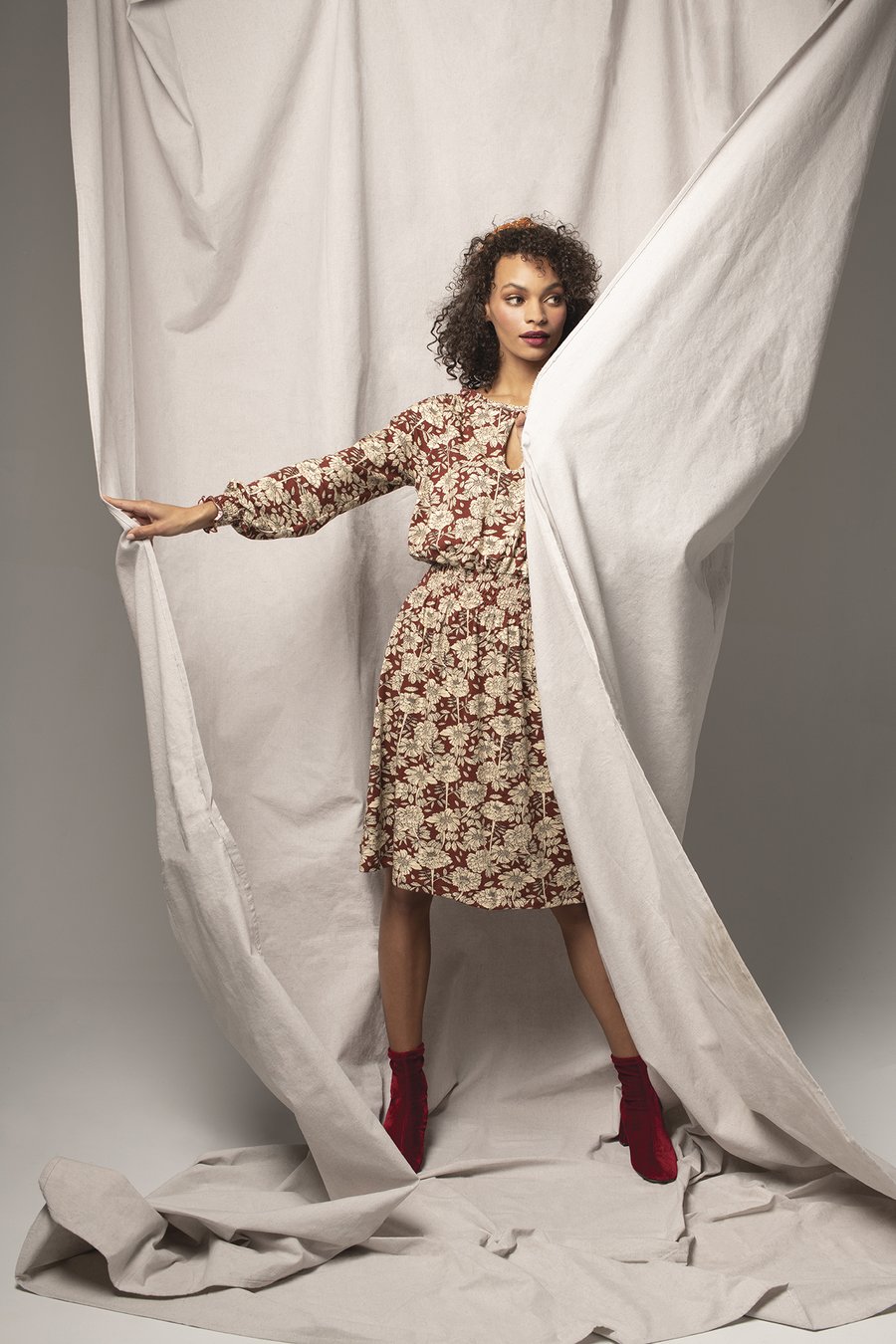 Holiday Floral Hazel Dress FLORAL BLACK / XS - Synergy Organic Clothing